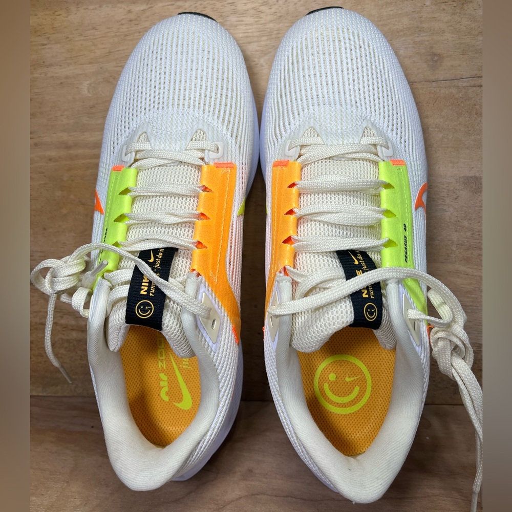 NEW Nike Air Zoom Pegasus 40 Womens Sz 10.5 Running Shoes Coconut Milk Lime - Picture 7 of 11